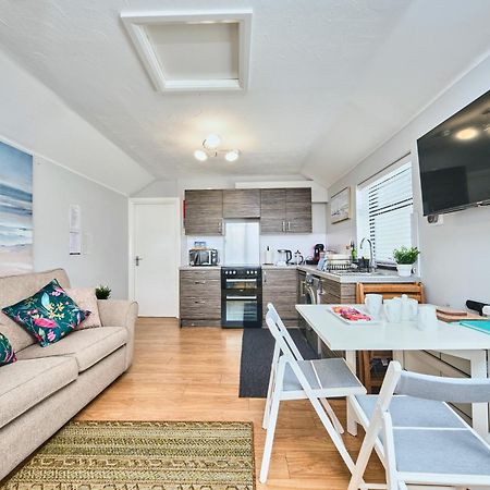 4 Golf Terrace - Portrush By The Sea Apartment ภายนอก รูปภาพ